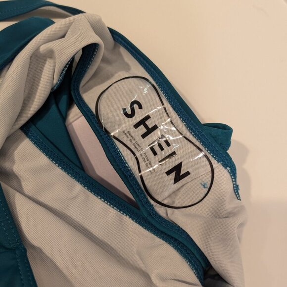 Shein Swim Suit One Piece Teal Green Solid Pleated Slim Fit High Leg - Size 2XL - Picture 3 of 4